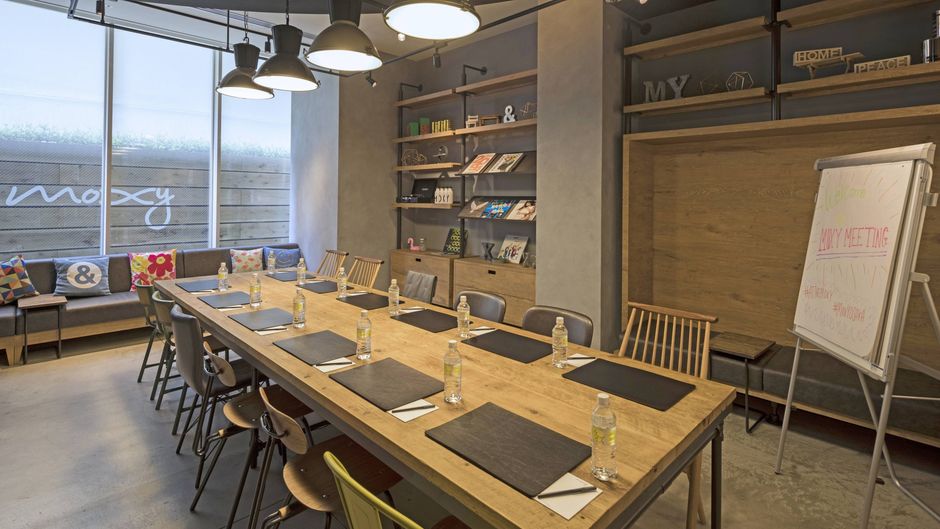MOXY Osaka Honmachi Meeting