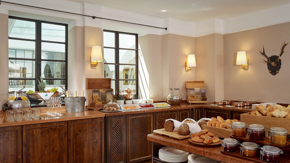 Hotel Goldener Hirsch, Luxury Collection Restaurant