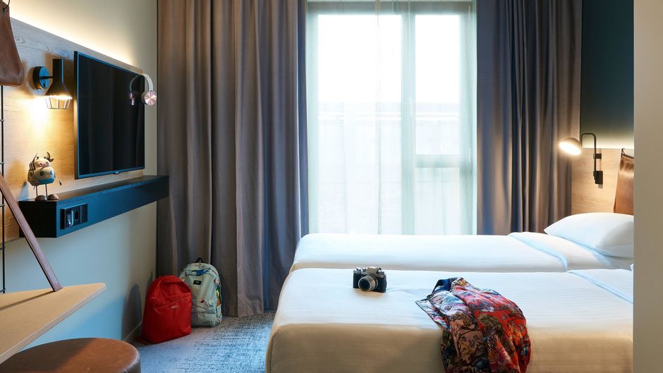 Moxy Chester Room
