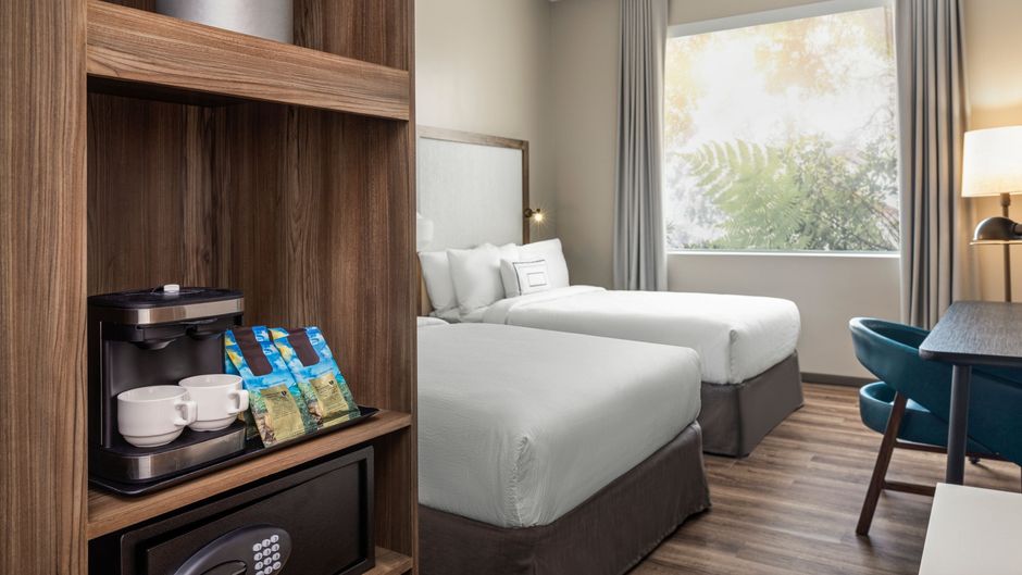 Fairfield by Marriott San Jose Airport Room