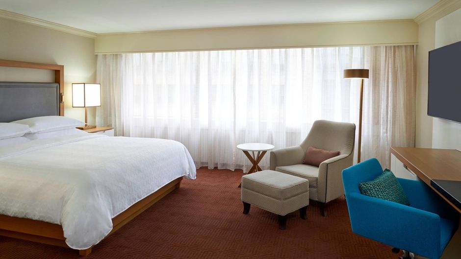 Sheraton Ottawa Hotel Suite
