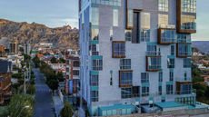 Atix Hotel