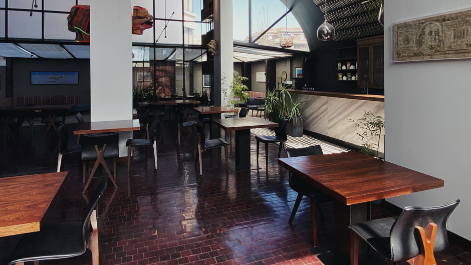 Atix Hotel Restaurant