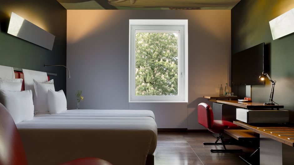 The Hotel Lucerne, Autograph Collection Room