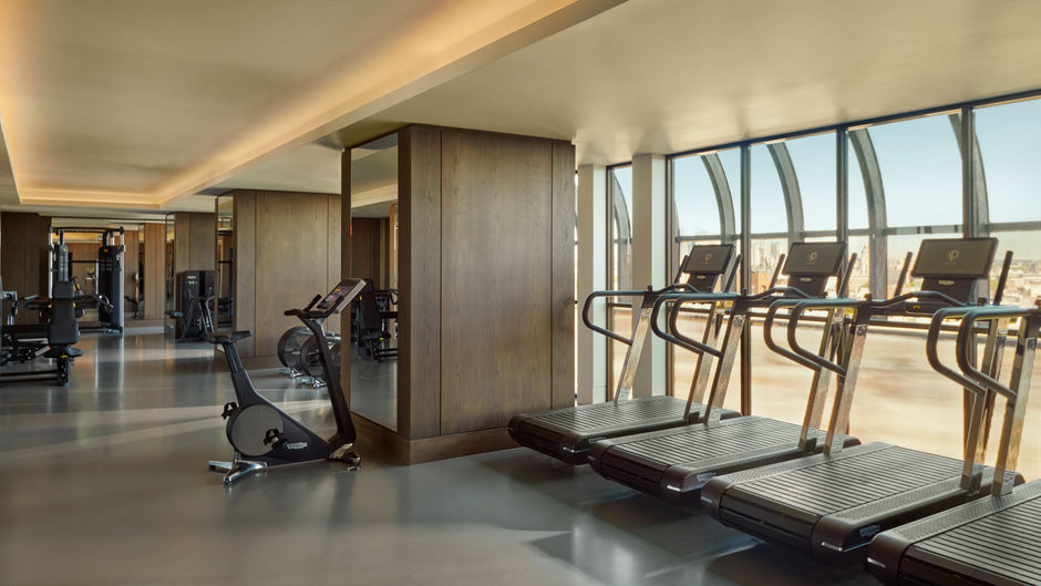 Jumeirah Carlton Tower Recreation