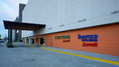 Courtyard Mexico City Vallejo