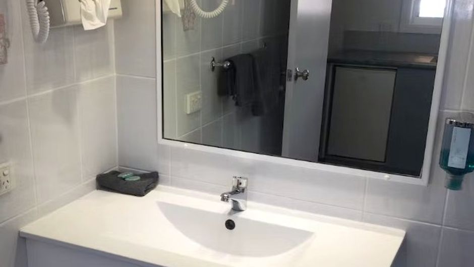 Matilda Motor Inn Room
