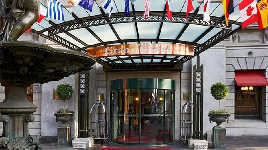 Quest Grand Hotel Melbourne Exterior