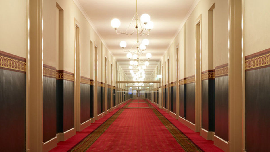 Quest Grand Hotel Melbourne Lobby