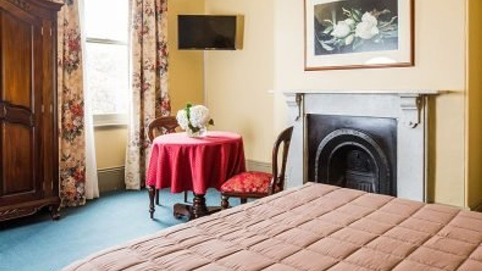 Avonmore on the Park Suite