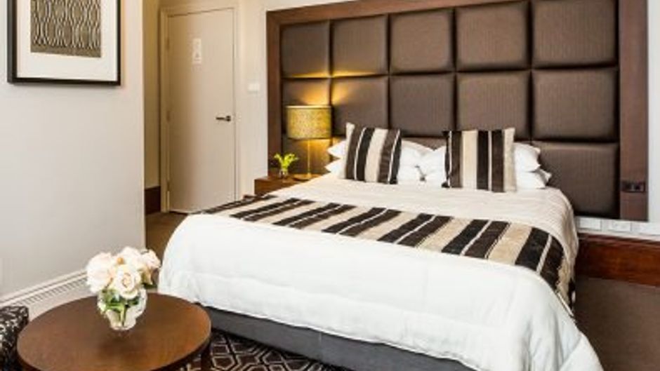 Avonmore on the Park Suite