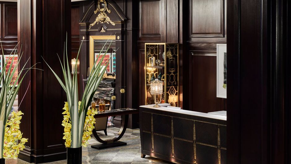 Rosewood Hotel Georgia Lobby