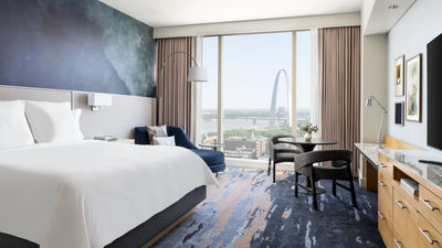 Four Seasons Hotel St Louis