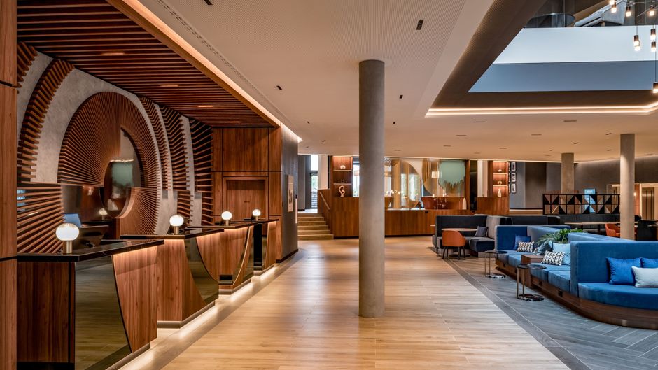 Geneva Marriott Hotel Exterior
