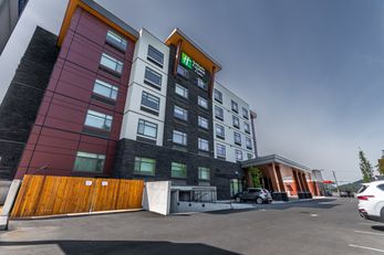 Holiday Inn Express/Stes Chilliwack East