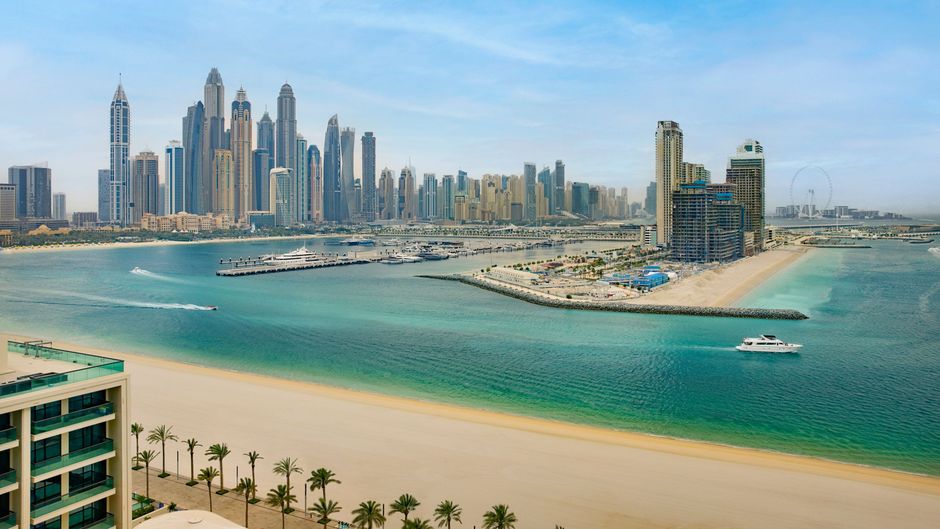 Marriott Resort Palm Jumeirah, Dubai Exterior