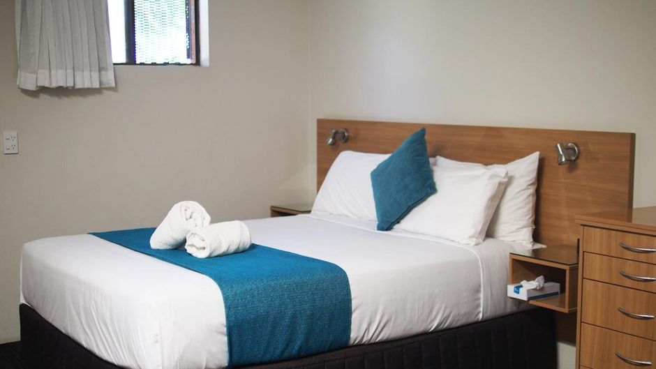 Sunnybank Star Motel Room