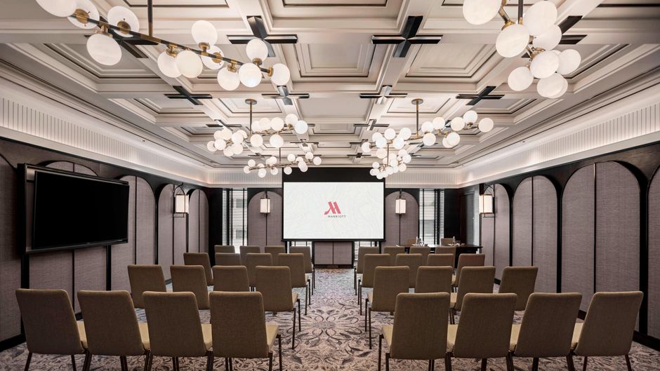 Bangkok Marriott Hotel The Surawongse Meeting