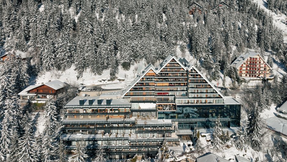 Hotel Crans Ambassador Exterior