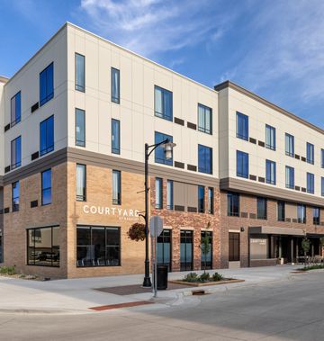 Courtyard Owatonna Downtown