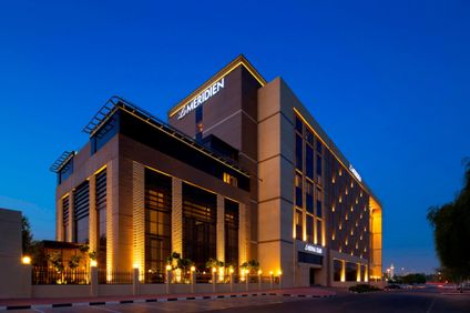 Le Meridien Dubai Hotel & Conference Ctr