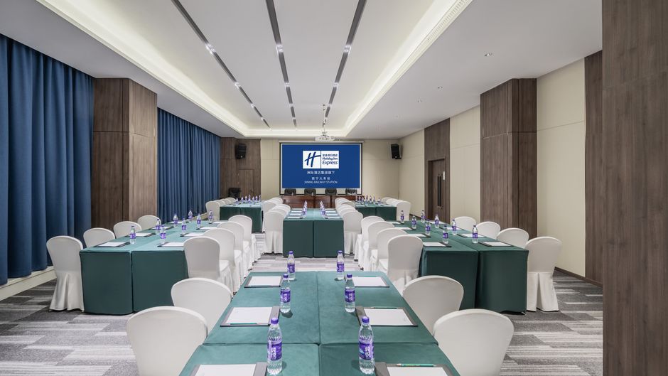 Holiday Inn Express Railway Station Meeting