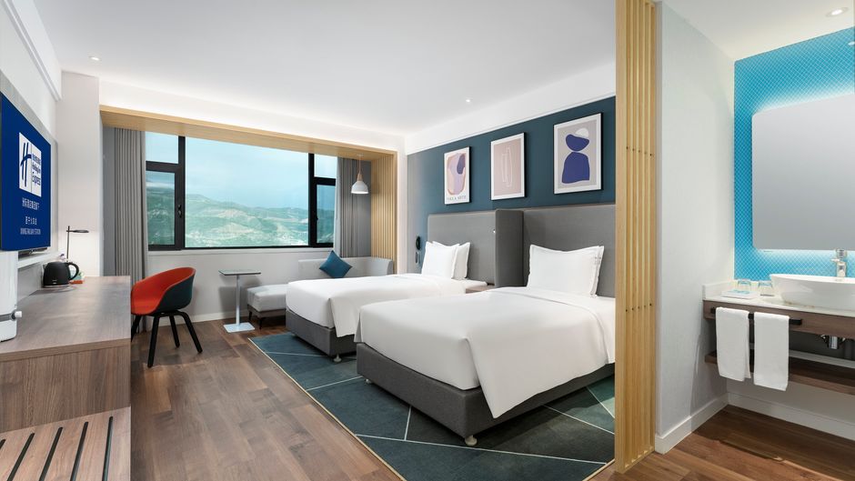 Holiday Inn Express Railway Station Room