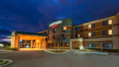 Courtyard by Marriott Alexandria