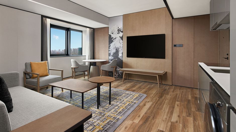 Sheraton Chengdu Lido Hotel Suite