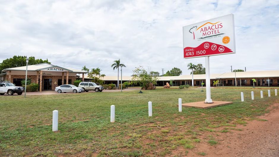 Abacus Motel Mount Isa Exterior