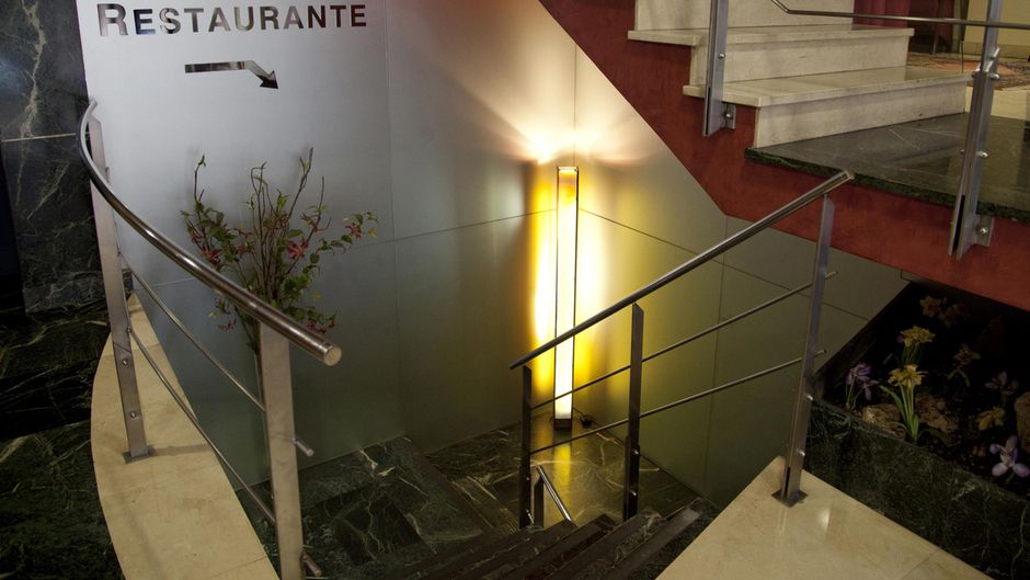 Sercotel Tres Luces Hotel Lobby