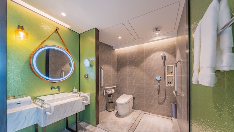 Holiday Inn Zhuhai City Center Room