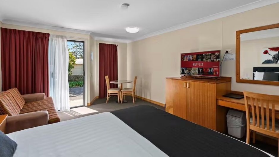 Eastgate on the Range Motel Room