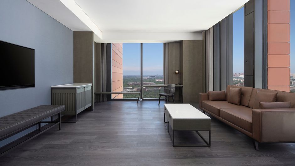 Four Points Conv & Exhibition Center Suite
