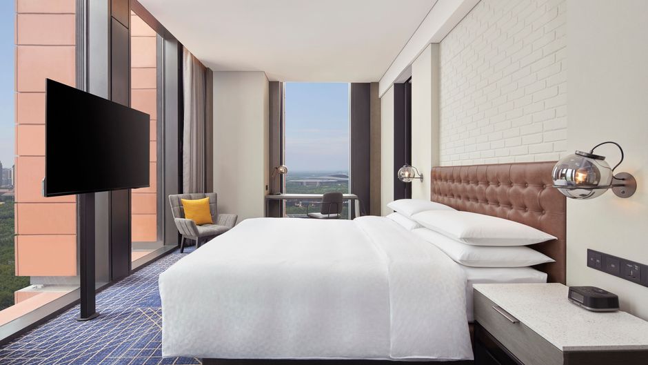 Four Points Conv & Exhibition Center Room
