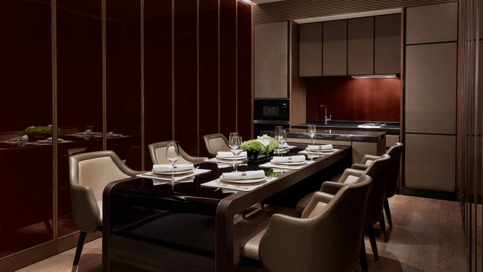 The Ritz-Carlton Nanjing Suite