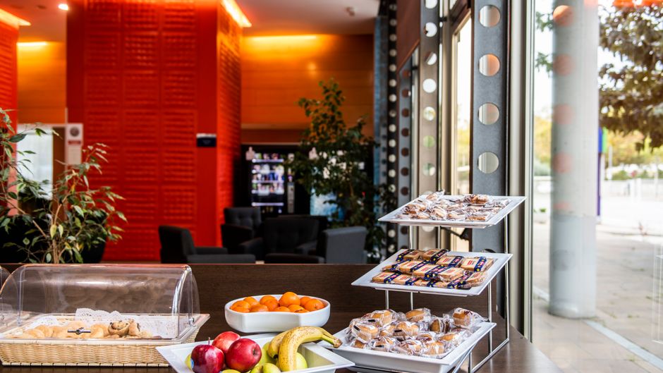Holiday Inn Express Barcelona Restaurant