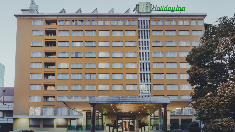 Holiday Inn Skopje Exterior