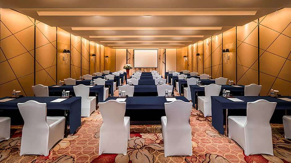 Crowne Plaza Longgang City Ctr Meeting