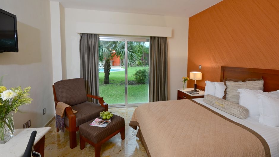 Wyndham Garden Colima Room