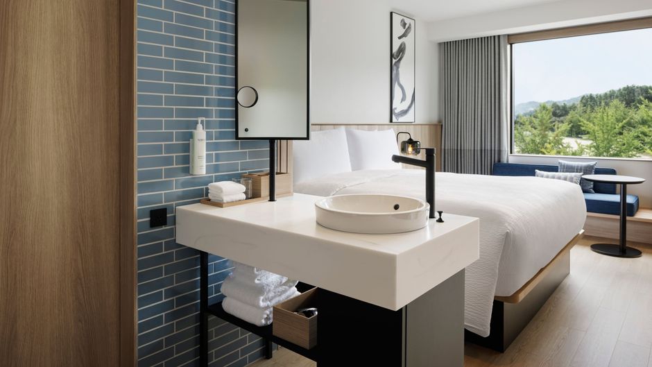 Fairfield by Marriott Hyogo Kannabe Room