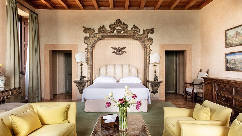 La Posta Vecchia Hotel Suite