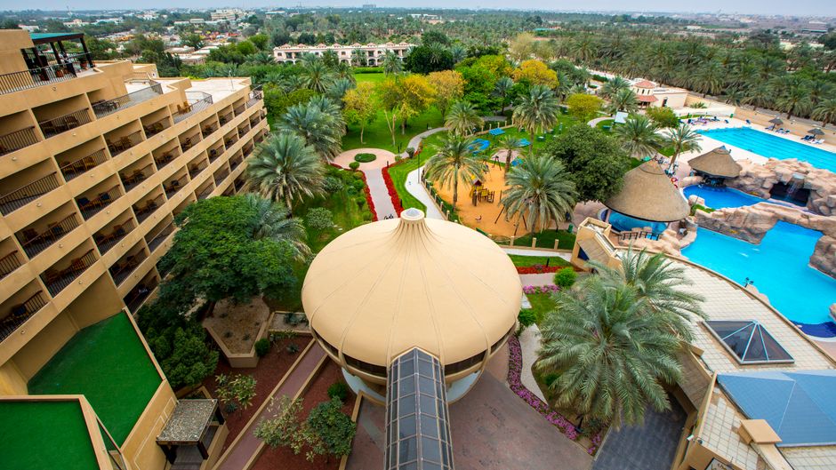 Danat Al Ain Resort Exterior