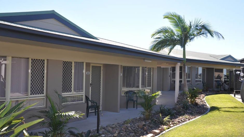 Port Denison Motor Inn Exterior