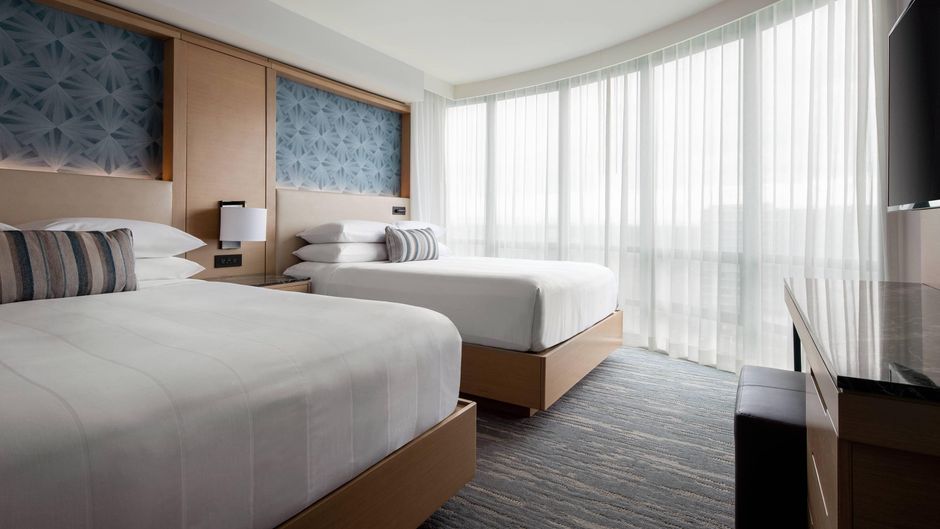 Vancouver Airport Marriott Hotel Suite