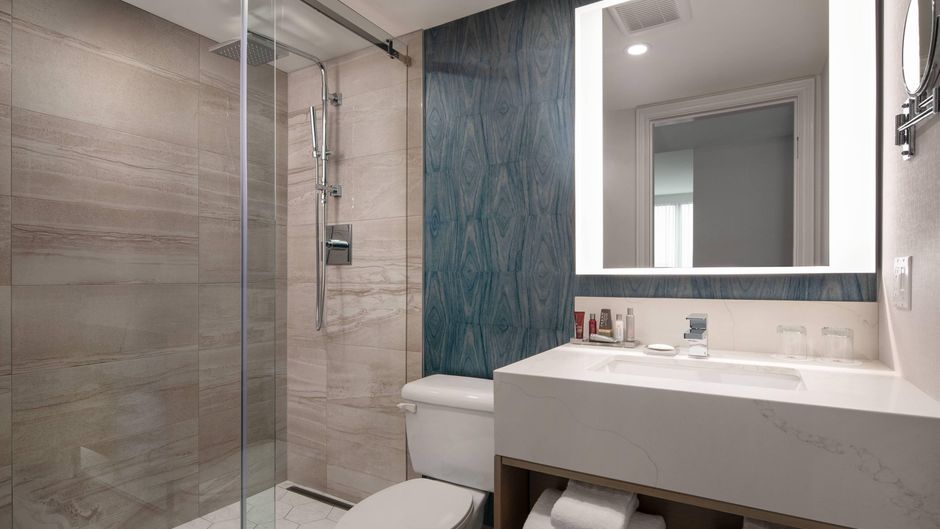 Vancouver Airport Marriott Hotel Room
