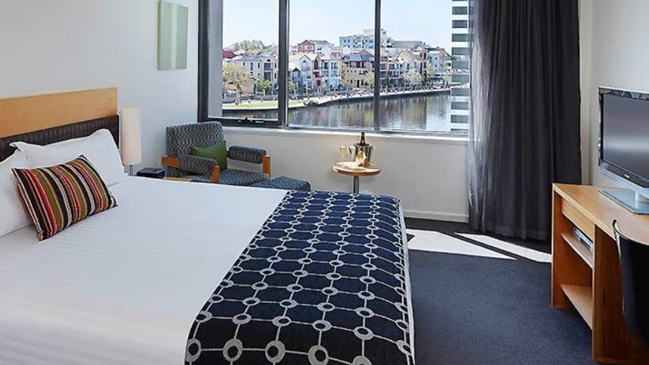 East Perth Suites Hotel Room