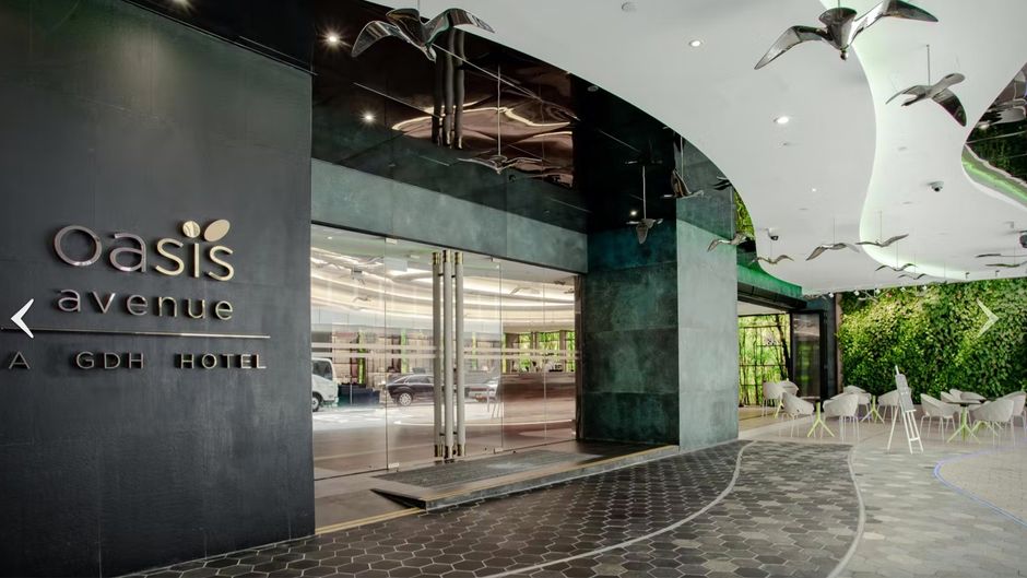 Guangdong Hotel Exterior