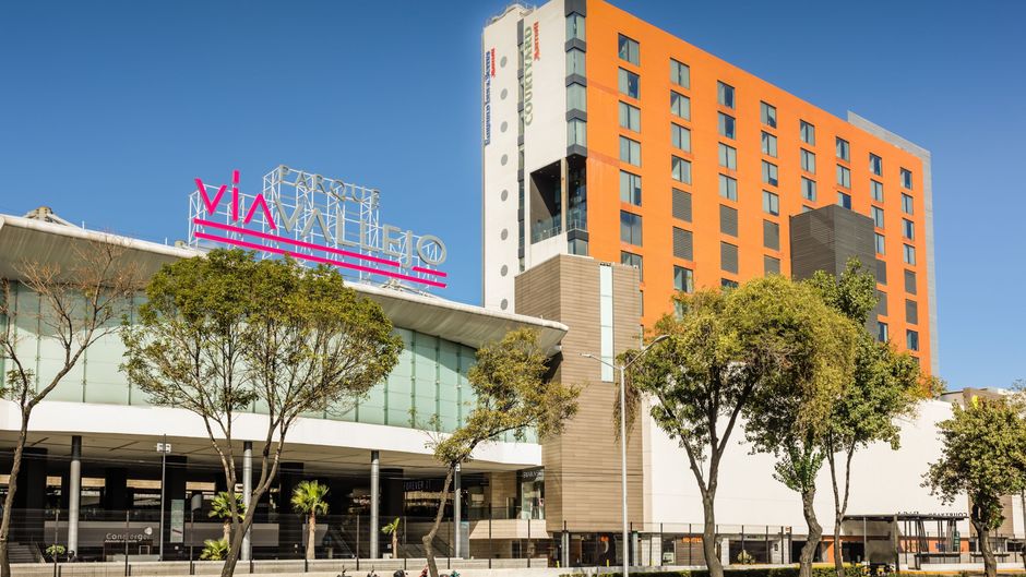 Fairfield Inn/Suites Mexico City Vallejo Exterior