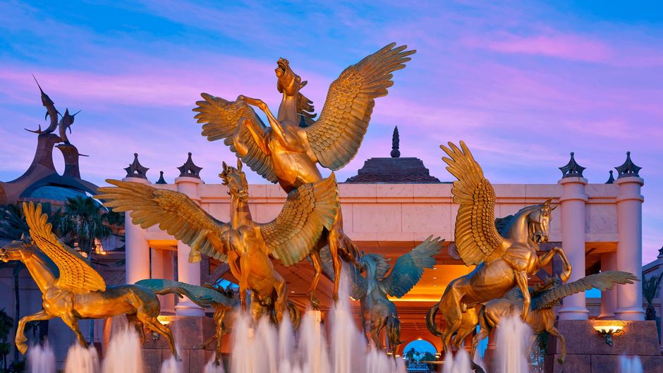The Royal at Atlantis, Autograph Collection Other